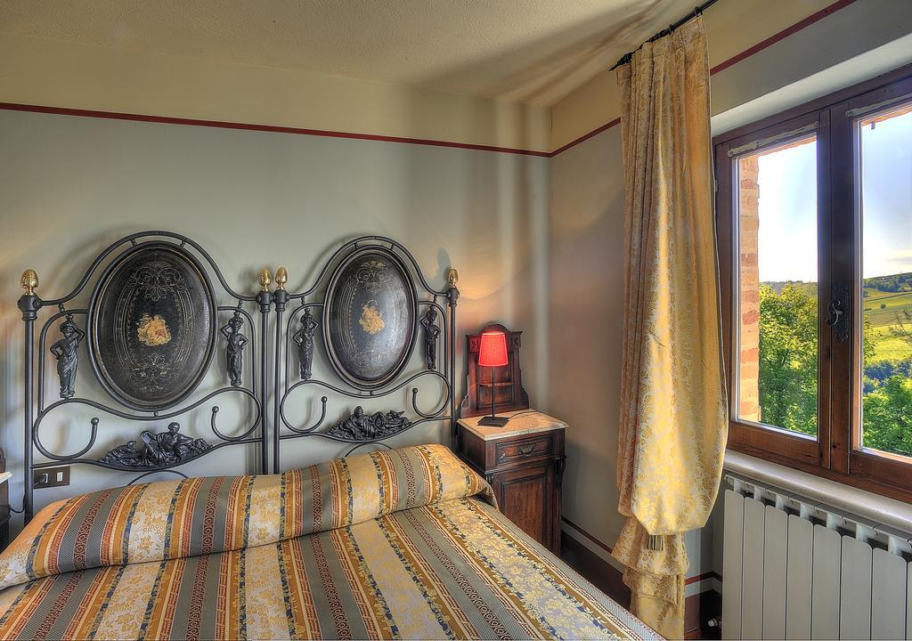 Albergo Diffuso Borgo Montemaggiore Montemaggiore al Metauro Exteriör bild