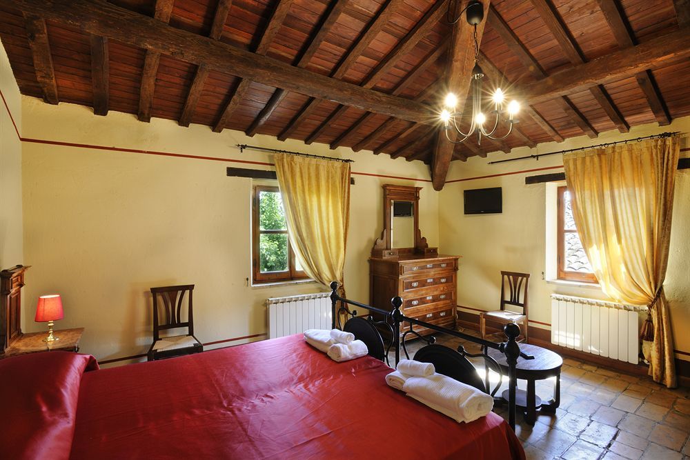 Albergo Diffuso Borgo Montemaggiore Montemaggiore al Metauro Exteriör bild